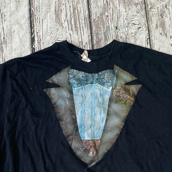 Vintage 1980s Tuxedo Funny Humor 80s Graphic Crewneck Tee Top Shirt - Picture 3 of 6